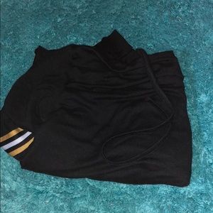 Black Crop top Hoodie.